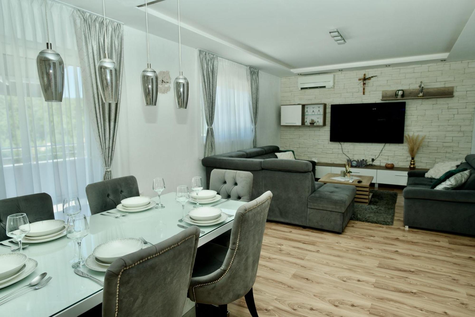 Apartment Lana Bristivica 外观 照片